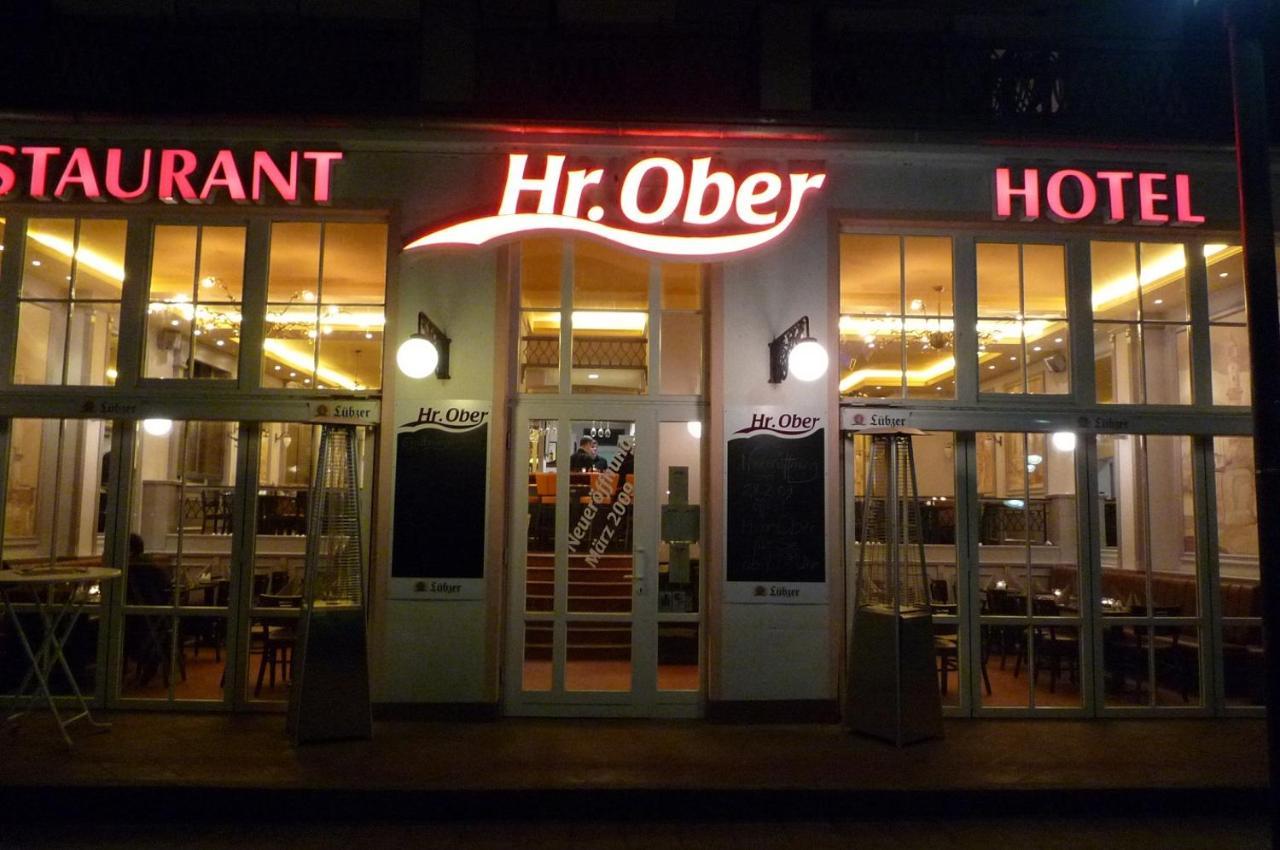 Doppelzimmer Humidor, Direkt Am Alten Strom Rostock Ngoại thất bức ảnh